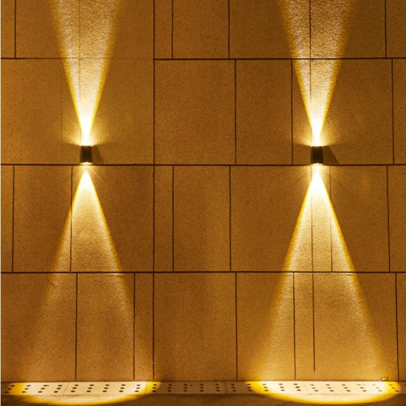 Aplique Solar LED Bidireccional para Exterior
